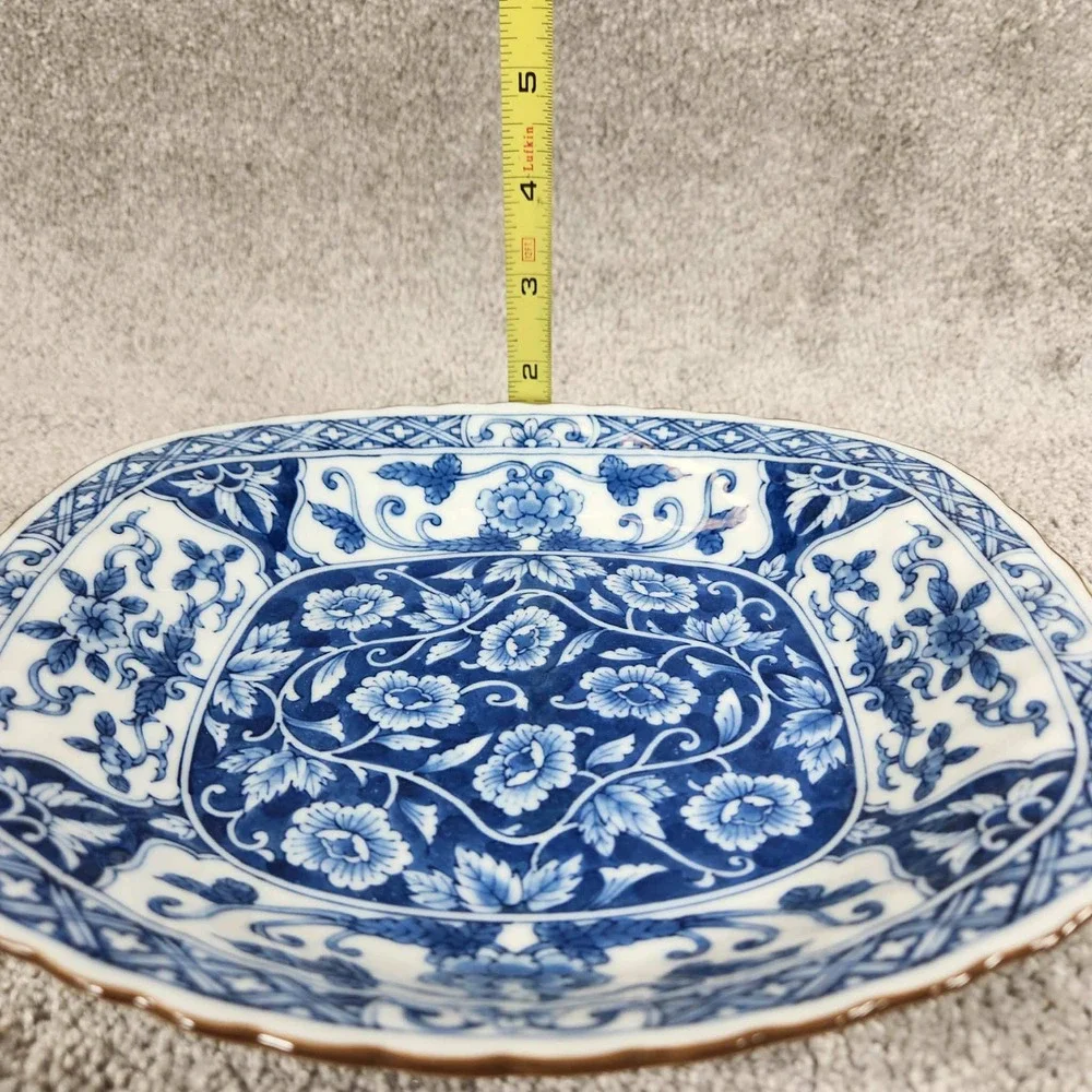 Andrea by Sadek Serving Bowl Blue White Floral Scalloped Gold Rim‎ Japan 9.25